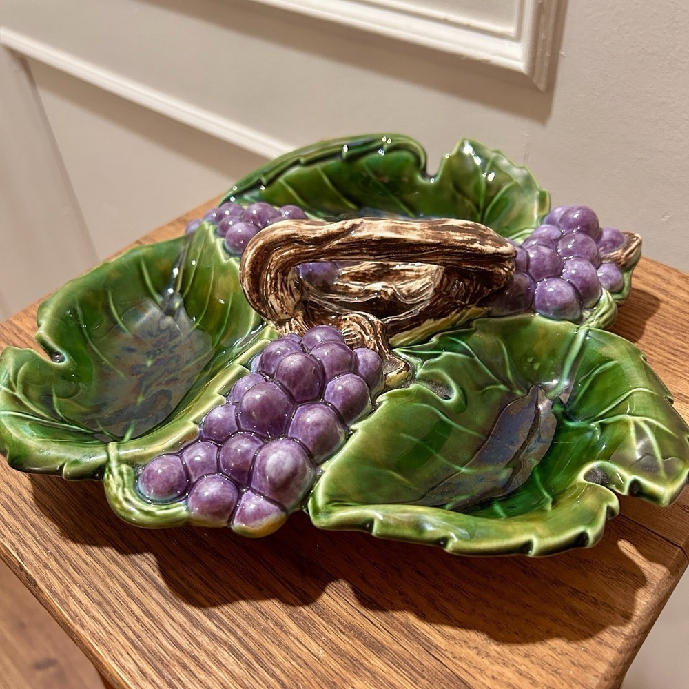Vintage Cottagecore Pottery Hand Painted Grapevine Ceramic Dish Bowl Arnels